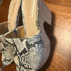 New Schutz Snake Print Platform Block Heels Sandal Brown Beige Women Size 8